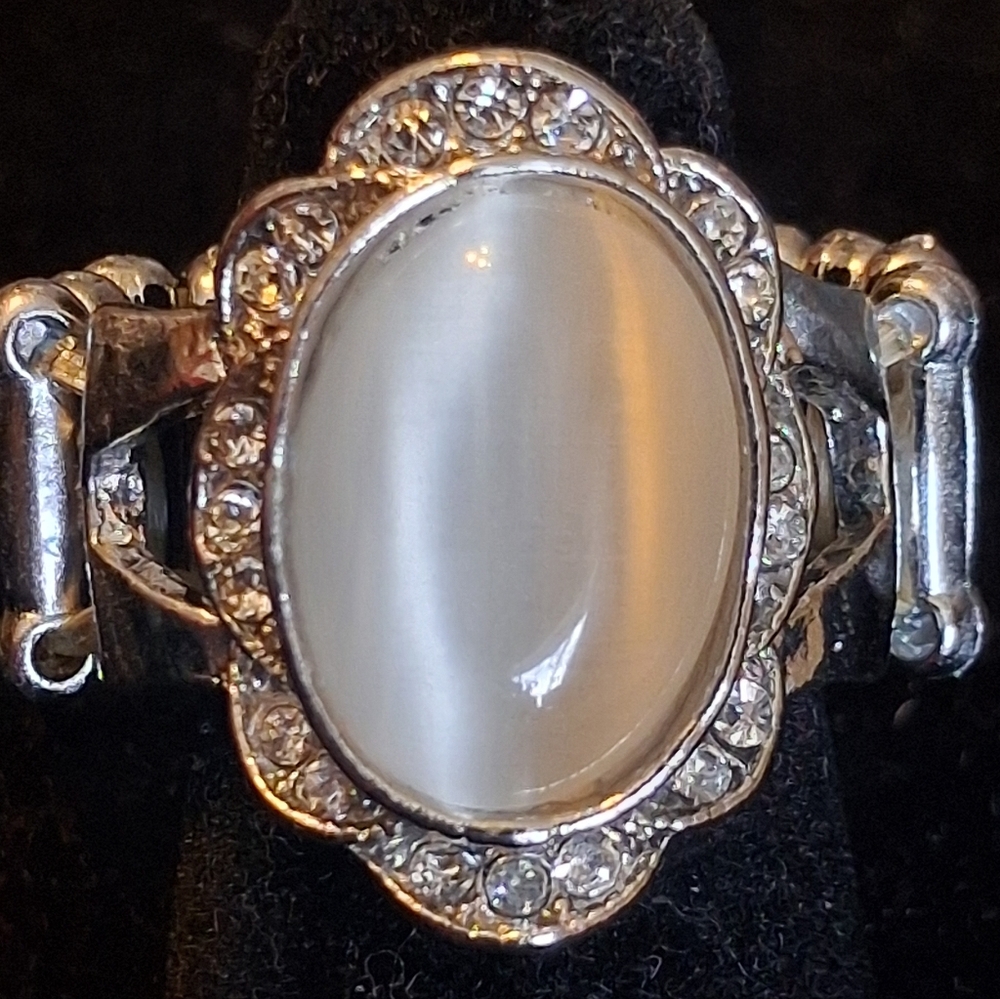 Paparazzi Silver-tone White Moonstone Look Oval Ring with Crystal Halo